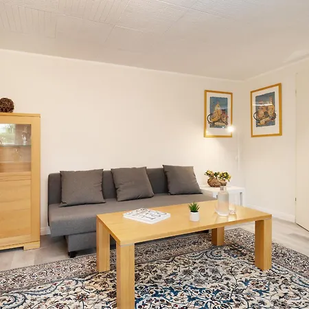 Kleines Kuestennest * Grömitz